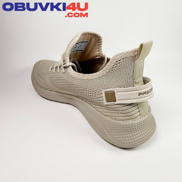 Men's Sport Shoes Battle - Image 2