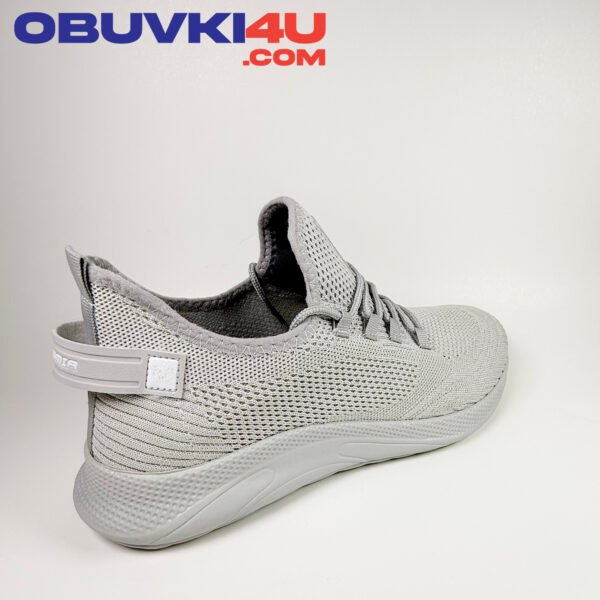 Men's Sport Shoes Battle - Image 3